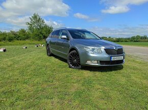 ŠKODA SUPERB COMBI 2.0 TDI 170K ELEGANCE - 2