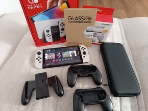 Nintendo Switch OLED, odblokované - 2