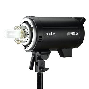 GODOX - set na portret (Godox DP600III 600Ws) - 2