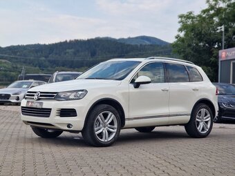 Volkswagen Touareg 3,0 TDI 180KW BUSINESS - 2