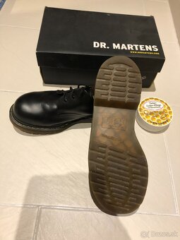 Dr. Martens - 2