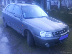 Hyundai Accent - 2