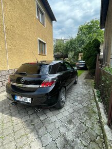 VYMENIM OPEL ASTRA H GTC 1.8 103kw 2008 - 2