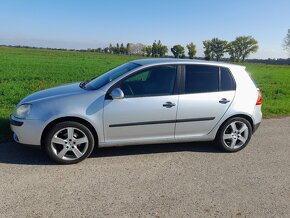 Predám Volkswagen golf 5 generácie 1.4 benzín - 2