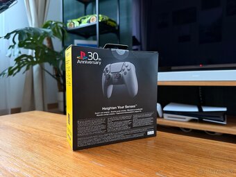 DualSense Wireless Controller 30th Anniversary PS5 - 2