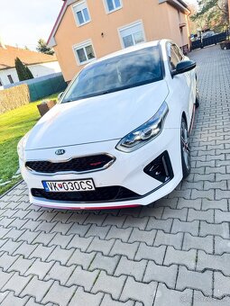 KIA PROCEED GT 150KW A/T 2021 - 2