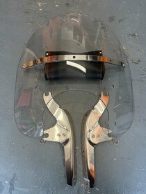 Harley Davidson FLD windshield - plexi - 2