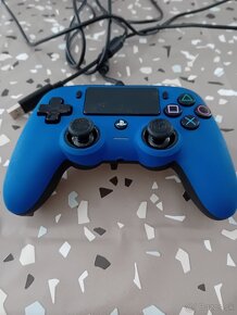 Ovládač na ps4 - 2