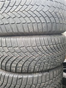 235/55R18 - 2