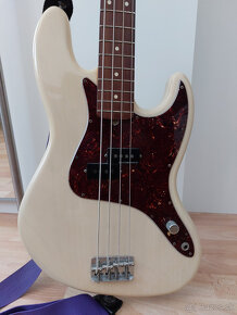 Fender Mark Hoppus Signature Jazz Bass - 2