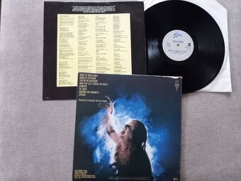 Ozzy OSBOURNE „Bark at The Moon“ /Epic 1983/ +orig. vnut. ob - 2