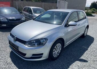 Volkswagen Golf 1.2 TSI DIGIKLIMA SERVISKA benzín manuál - 2