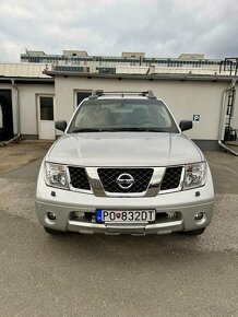 Nissan Navara 2.5 TDi Double Cab - 2