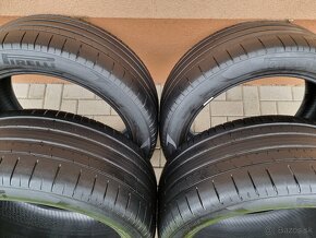 pneu 21" 285/40R21 PIRELLI letné 3-4mm DOT2020 - 2