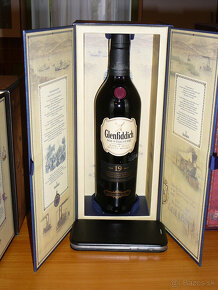 Kompletny zberatelsky set Whisky Glenfiddich 19y - 2