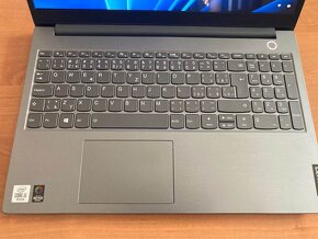 Lenovo ThinkBook 15 IIL - 2