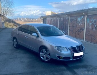 VW Passat 3.2 V6 - 2