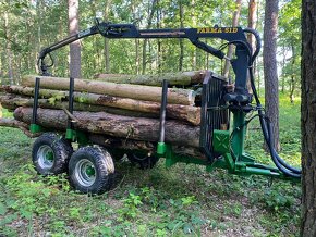 vyvážečka farma 8 tunová ruka 5,1m - 2