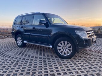 Mitsubish Pajero 3.2 DI-D 4x4 - 2