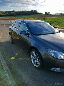 Opel insignia - 2