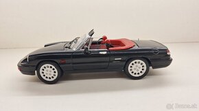 1:18 ALFA ROMEO SPIDER - 2