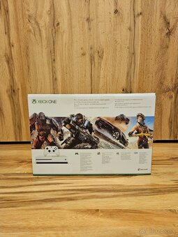 XBOX ONE S + ovládač + hry - 2