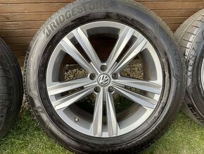 SEBRING orig.VW TOUAREG  5x112 8,5j x r19 ET 28 255 55 R19 - 2