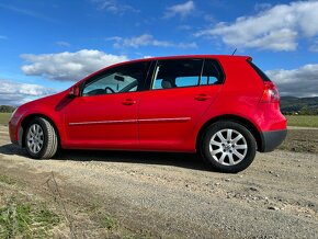 VW Golf 5 1,6i - 2