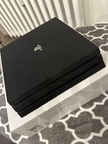 Playstation 4 PRO 1TB.    PS4 - 2