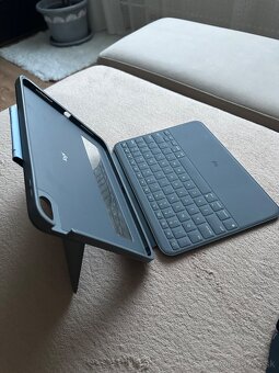 iPad 10.gen smart klávesnica - 2