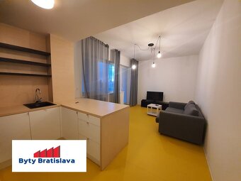 Prenajmem 2-izb. apartmán, uplná rekonštrukcia BA III - Rača - 2