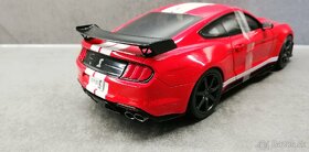 Ford Shelby GT500 1:18 - 2