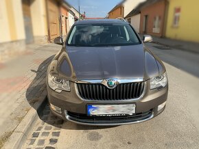 Škoda Superb Combi 2.0 TDI CR 170k Elegance DSG - 2