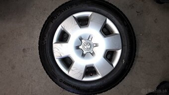 195/60R15 - 2