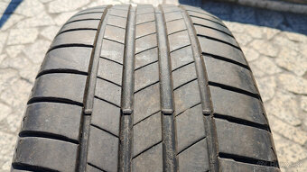 Letné pneu 235/45 R18 --- BRIDGESTONE - 2