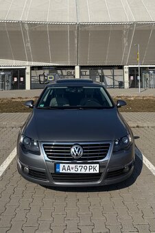 Volkswagen Passat Highline 2.0TDI DSG - 2