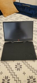 Herny notebook HP Omen 15-dc1104nc - 2