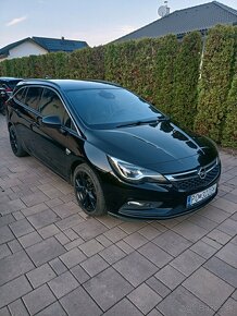 Opel Astra 1.6CDTI Innovation - 2