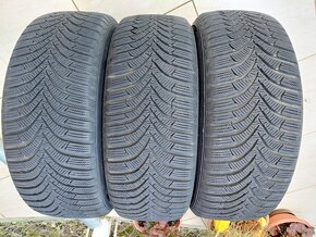 Zimne Pneumatiky Hankook 205/55R16 - 2