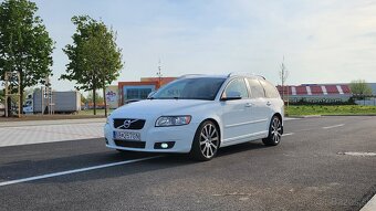 Volvo V50 D4 130 kW - 2