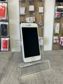 Apple iPhone 8 64GB Silver - 2