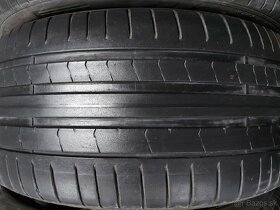 275/35R22 Pirelli P Zero - 2