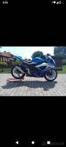 Suzuki GSX-R - 2