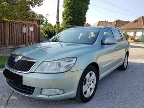 Škoda Octavia Combi 2.0 TDI CR DPF Exclusive DSG R.v2012 - 2