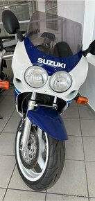 Predám Suzuki Gsxr 750 rv.89 - 2