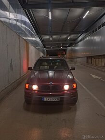 BMW E53 4.4i v8 - 2