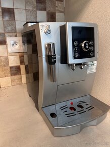 Delonghi ECAM 23.420 SB - 2