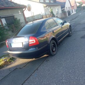 predám ,škoda octavia 1.6 benzín 75kw - 2