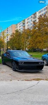 Dodge Challenger 5.7 HEMI Super Track Pack - 2