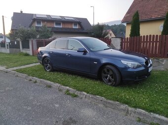 bmw e60 520i - 2